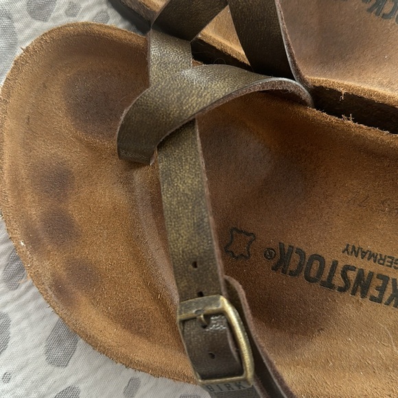 Birkenstock Mayari style, size 38 /7-7.5 golden brown - Picture 3 of 7